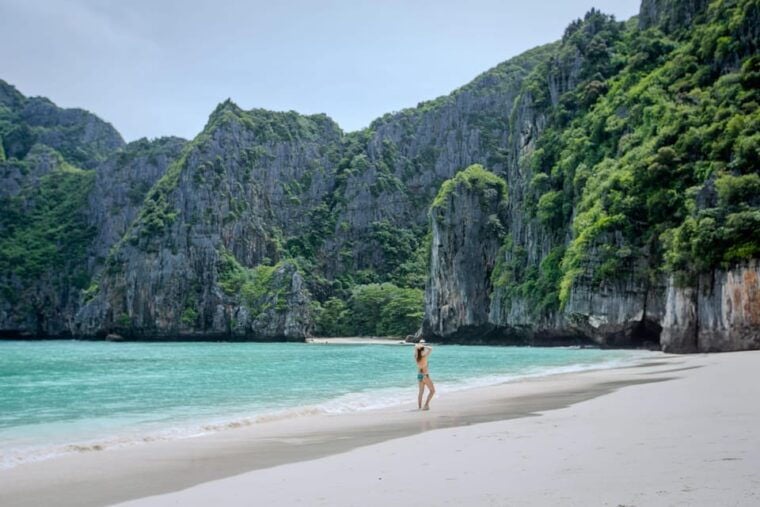 Phi Phi: Early Morning Speed Boat to Maya Bay - Customer Reviews