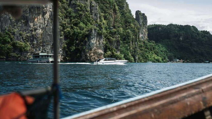 Phi Phi: Exclusive Half Day Longtail Boat to Maya Bay - Experiencing Pileh Lagoon, Loh Samah Bay, and Maya Bay