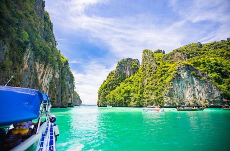 Phi Phi: Full Day & Sunset Phi Phi Islands Tour by Speedboat - Tour Highlights