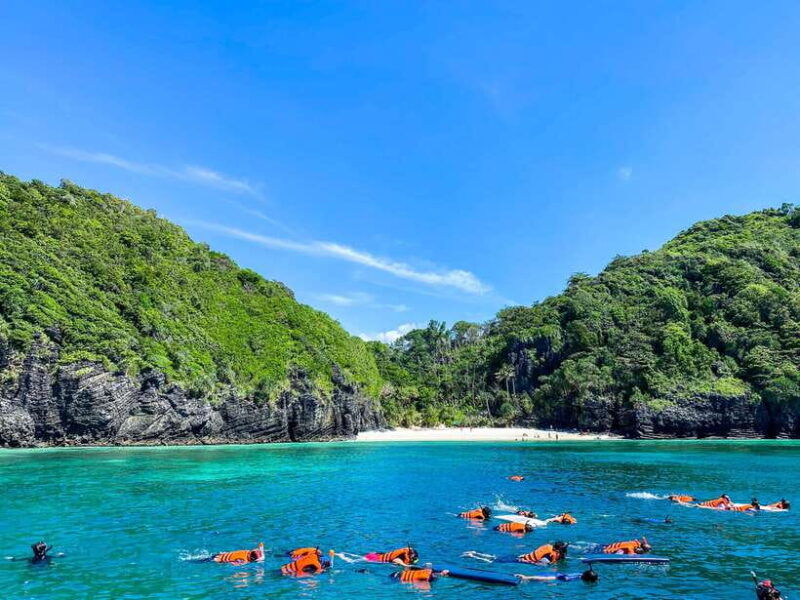 Phi Phi Highlight: Full-Day Island by Speedboat or Catamaran - Transportation Options