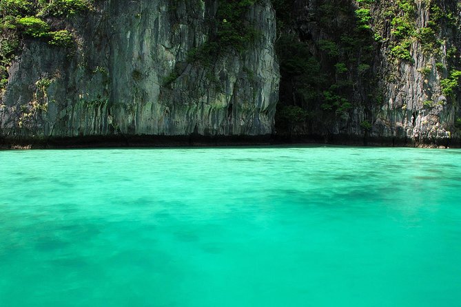 Phi Phi Island by Premium Speedboat Including Buffet Lunch & National Park Fees - Pickup and End Points