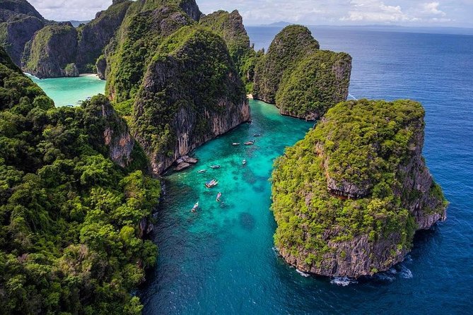 Phi Phi Island From Phuket by Speedboat With World Famous Mayabay - Enjoying Water Activities and Snorkeling