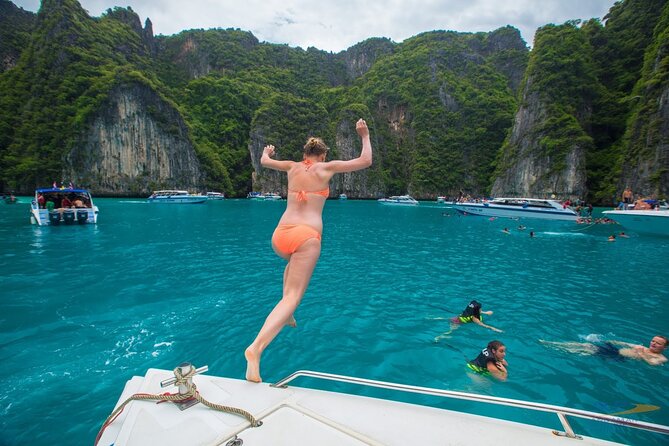 Phi Phi Island Hopping Day Trip by Speed Boat From Phuket - Common Questions
