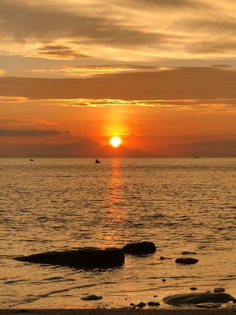 Phi Phi Island: Maya Bay Sunset & Plankton Speedboat Tour - Highlights