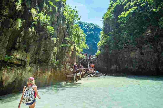 Phi Phi Island Tour by Royal Jet Cruiser With Lunch & Pickup - The Sum Up