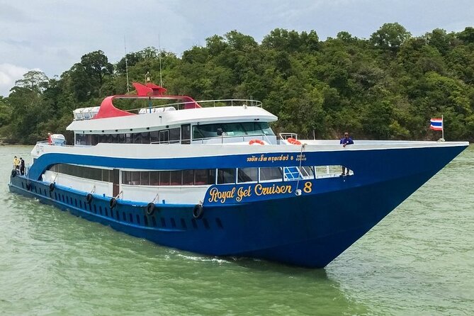 Phi Phi Islands by Ferry With Lunch - Minimum Traveler Requirement
