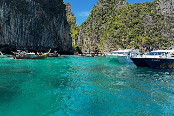 Phi Phi Islands Maya Island and Bamboo Beach Speedboat Day Tour - A Detailed Look at the Experience