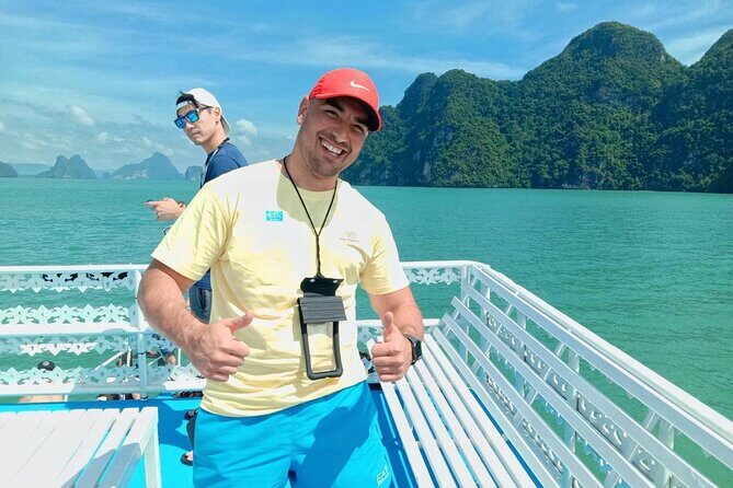 Phi Phi Islands Premium Speedboat Tour from Phuket with Lunch - Pileh Lagoon and Viking Cave