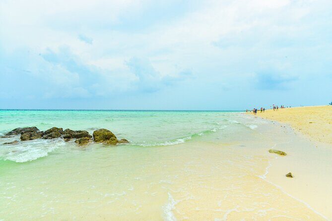 Phi Phi Islands Sunrise Snorkeling by Speedboat - FAQ