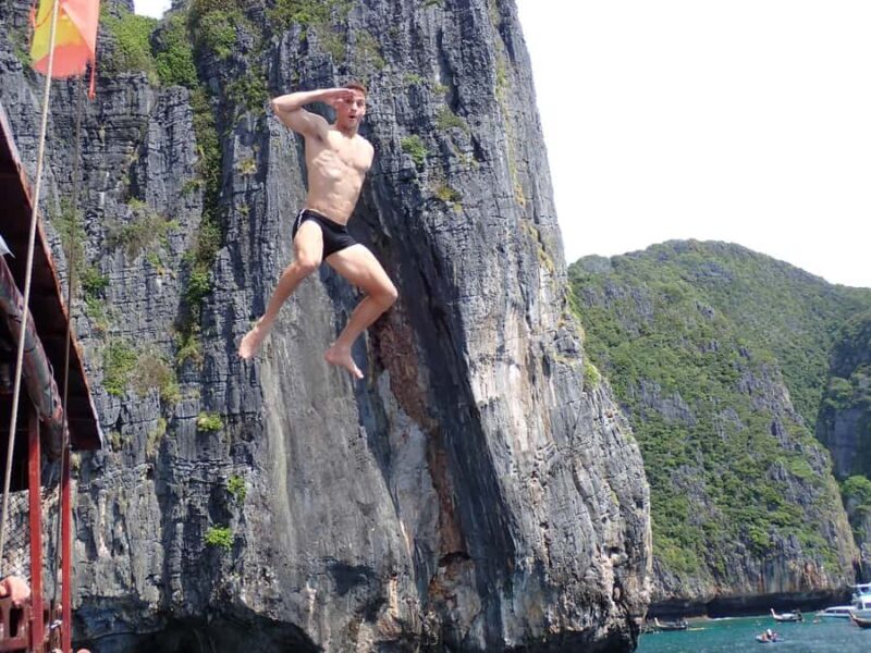 Phi Phi: Pirate Boat with Snorkeling, Kayaking, and Party - FAQs