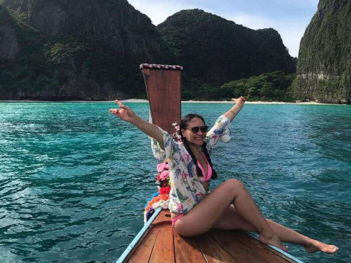 Phi Phi: Private Maya Bay Longtail Boat Tour With Snorkeling - Snorkeling and Sightseeing Opportunities