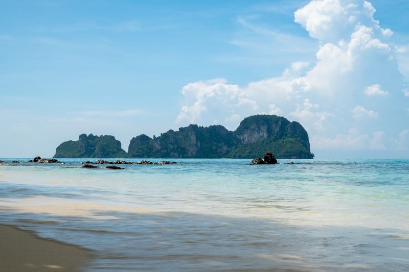 Phi Phi Sunrise Small Group Speedboat Tour by Simba Sea Trips - Bamboo Island or Koh Rang Yai