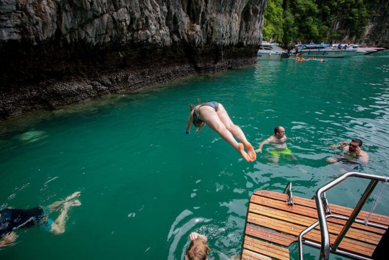 Phi Phi: Sunset and Plankton by Speed Boat With Snorkeling - Shark Point and Pileh Lagoon: Swimming and Snorkeling