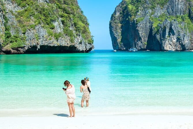 Phi Phi with Maya and Bamboo Island Day Trip by Speedboat - The Itinerary in Detail
