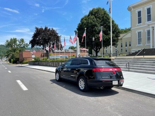Philadelphia Airport (PHL): Private Transfer to Philadelphia - Common Questions