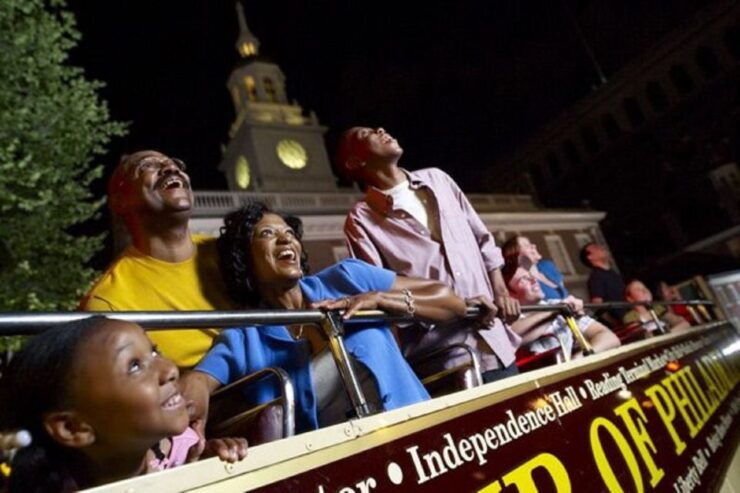 Philadelphia By Night Tour - Tour Duration and Guide Availability