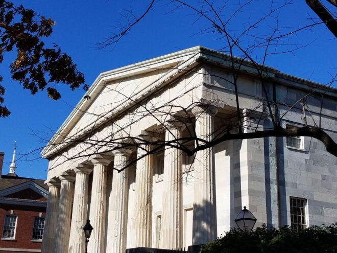 Philadelphia: Colonial Philadelphia Walking Tour - Christs Church and Famous Burials