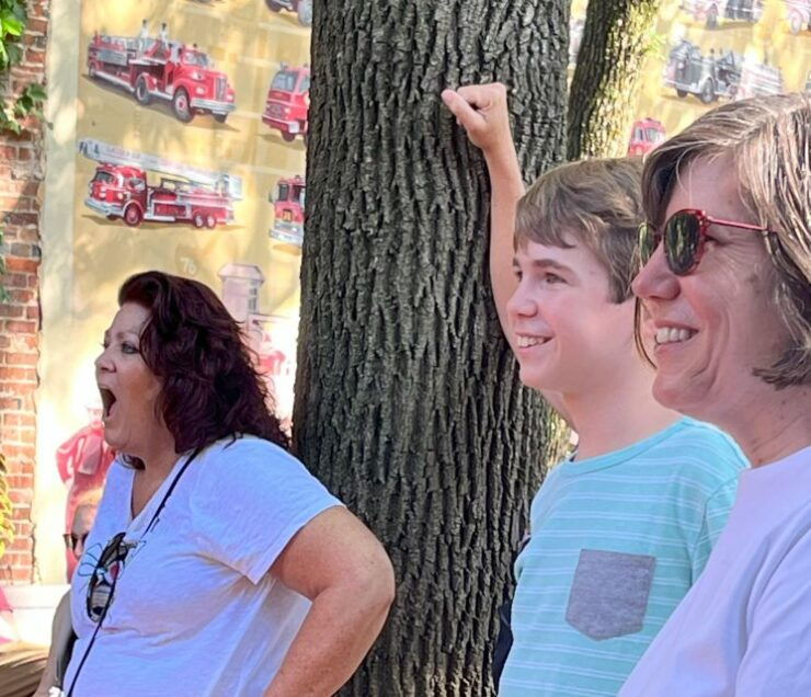 Philadelphia: Comedy Magic Walking Tour With a Guide - Provider Information