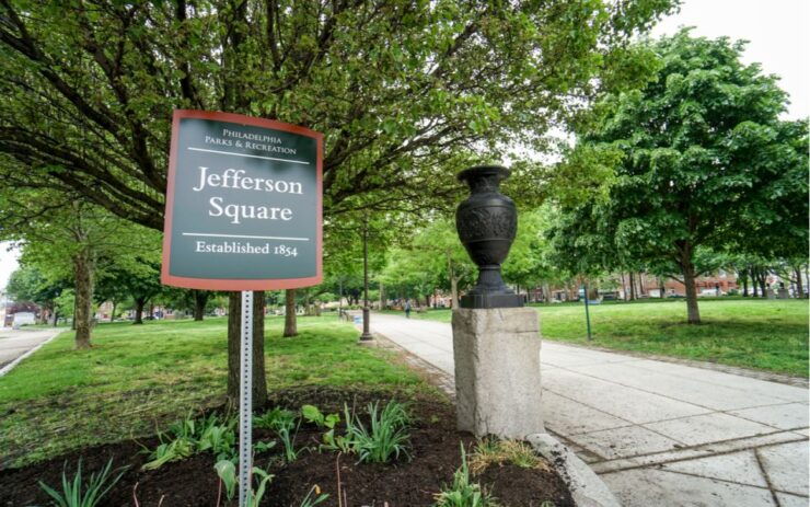 Philadelphia Founding Fathers: Outdoor Escape Game - Game Description and Features