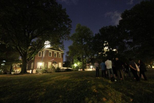 Philadelphia Ghost Tour by Candlelight - The Sum Up