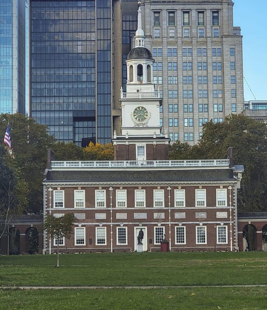 Philadelphia: Guided Walking Tour of Historic District! - Exploring the Historic District