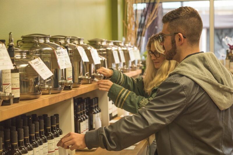 Philadelphia: Italian Market Walking Food Tour - Exploring the Italian Market: A Full Breakdown