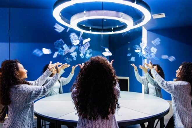 Philadelphia: Museum of Illusions Timed Entrance Ticket - Inclusions
