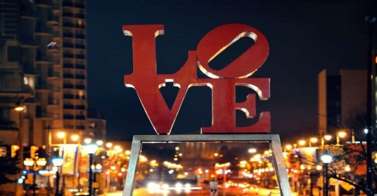 Philadelphia: Small Group Night Tour W/ Philly Cheesesteak - Tour Details