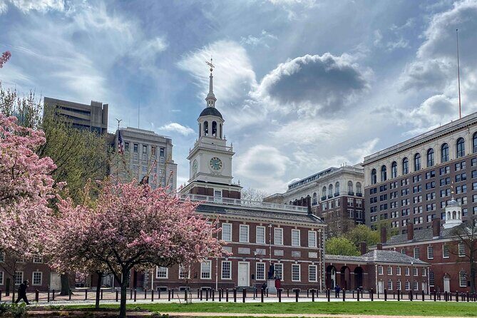 Philadelphia Walking Tour: A Lot of Colonial Nonsense - The Sum Up