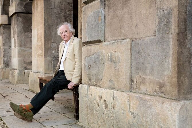 Philip Pullman's Oxford Guided Walking Tour - Meeting and Pickup Information