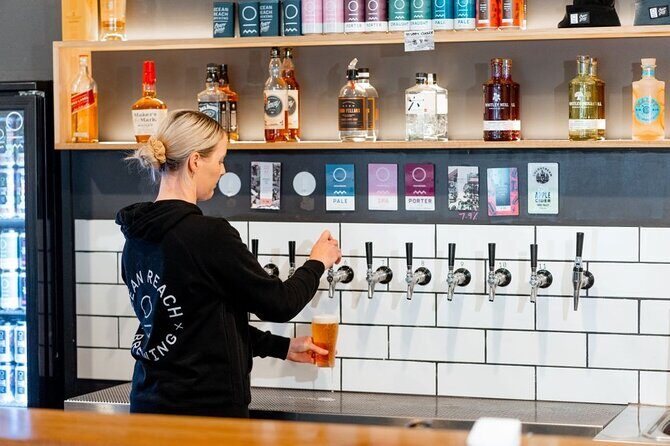 Phillip Island Hop on Hop off Bus - Transport, Timing, and Group Size