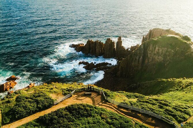 Phillip Island Hop on Hop off Bus - FAQs