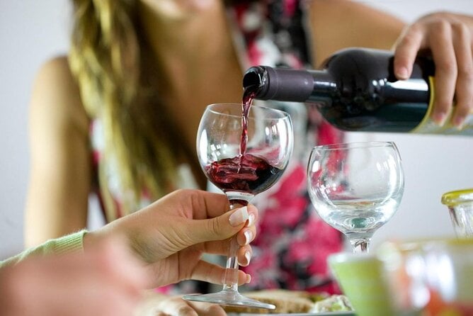 Phillip Island Penguin Parade With Wine & Dine From Melbourne - Wine and Dine Delights