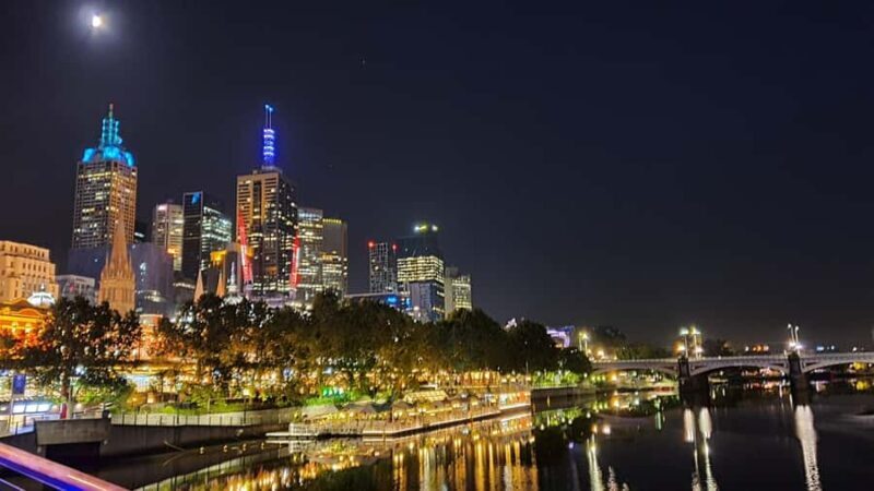 Phillip Island: Private Tour with Penguin Parade - Good To Know