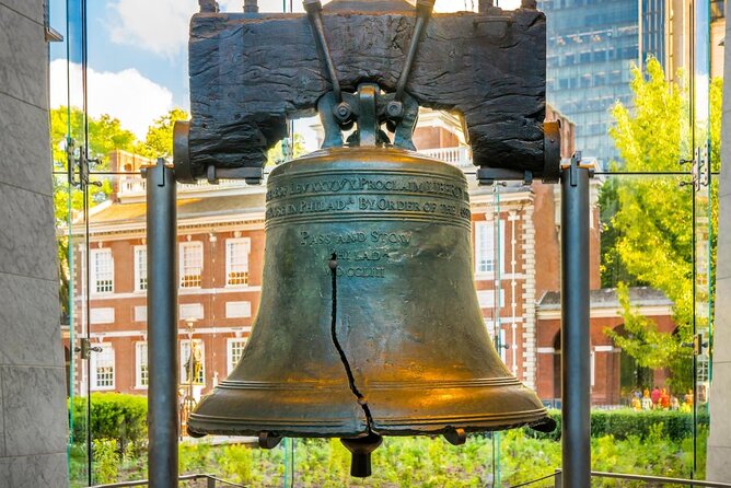 Philly Ghosts Boos and Booze Haunted Pub Crawl - Meeting Point Details