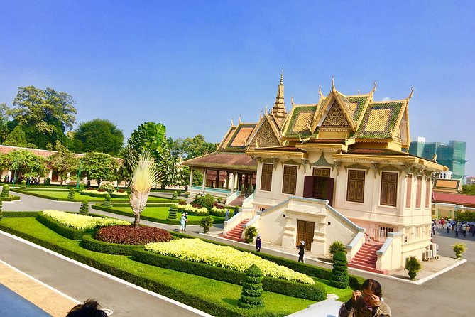 Phnom Penh 2 Days Private Tour - Booking Confirmation and Requirements