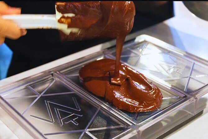 Phnom Penh  Create Your Own Cambodian Chocolate Bar - The Experience Itself: What You Can Expect