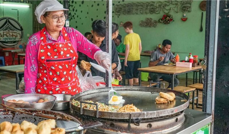 Phnom Penh Evening Food & Beer Small Group Tour - Beer rounds off a generous evening