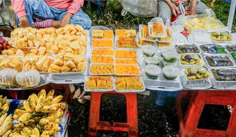 Phnom Penh Evening Food & Beer Small Group Tour - Should you book it?