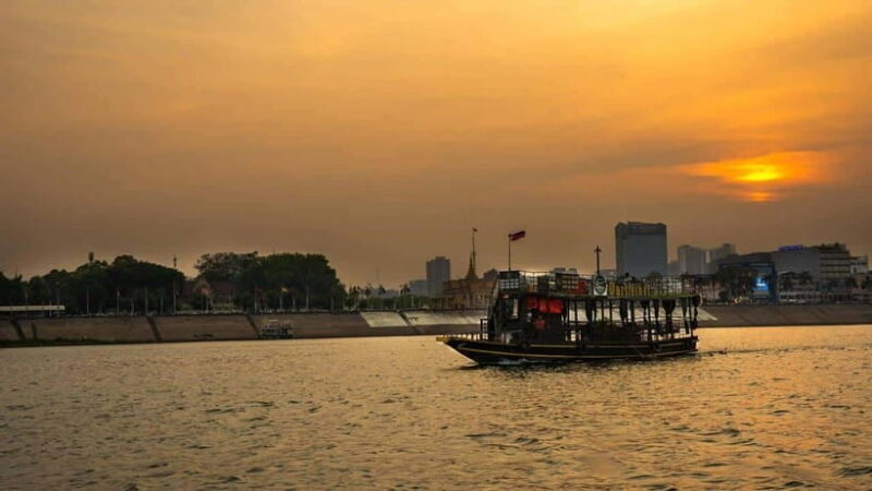 Phnom Penh: Evening Walking To Local Food Spots Only - FAQ  