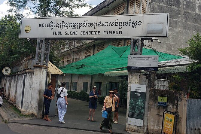 Phnom Penh full day Tour - An Honest Look at the Phnom Penh Full Day Tour