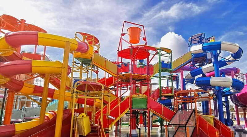 Phnom Penh: Garden City Water Park Entry Ticket - The Water Attractions and Slide Highlights