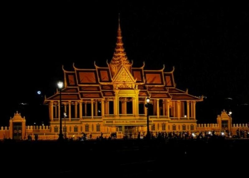 Phnom Penh Heritage city tour by Night - Who will enjoy this evening ride?