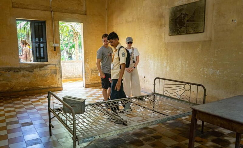 Phnom Penh Historical Sites Tour by Tuk Tuk - An In-Depth Look at the Tour Experience