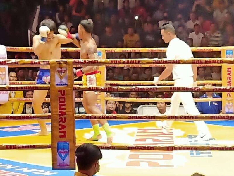 Phnom Penh: Live Khmer Traditional Boxing Tickets - Transportation and Group Size  