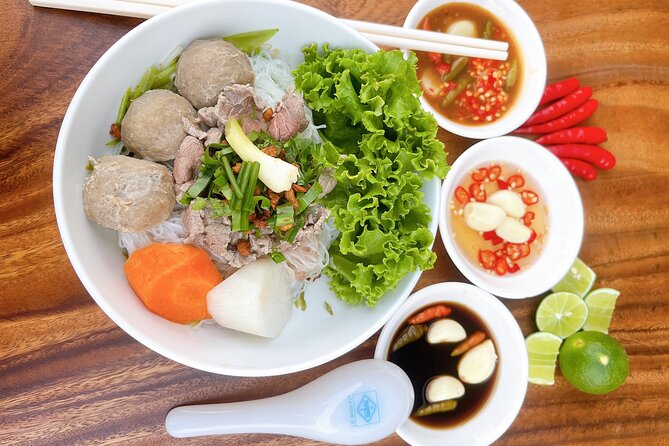 Phnom Penh Morning Foodie & Street Art Tour by Tuk-Tuk - Directions and Experience Details