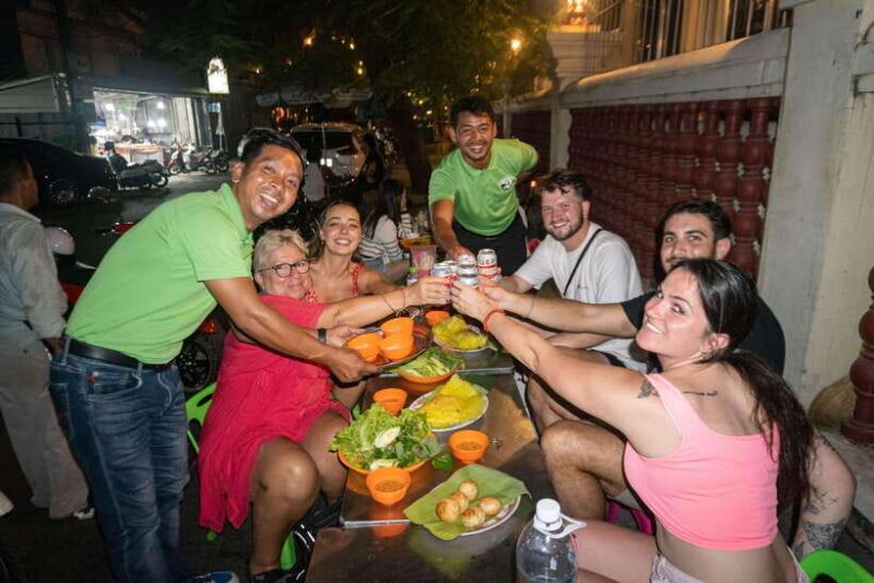 Phnom Penh Night Foodie Vespa Tour - Good To Know