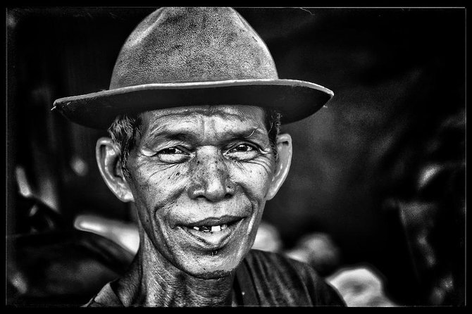 Phnom Penh Photo Tours Half Day Phototours - Tour Confirmation and Accessibility
