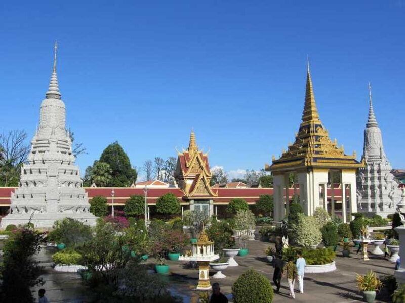 Phnom Penh Private Tour: Royal Palace, Silver Pagoda, S-21 - FAQ