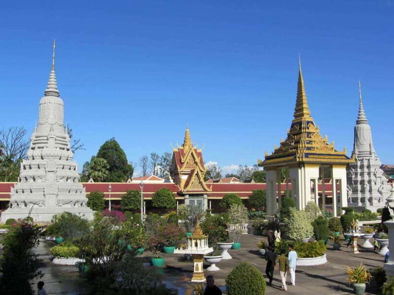Phnom Penh Private Tour: Royal Palace, Silver Pagoda, S-21 - Good To Know
